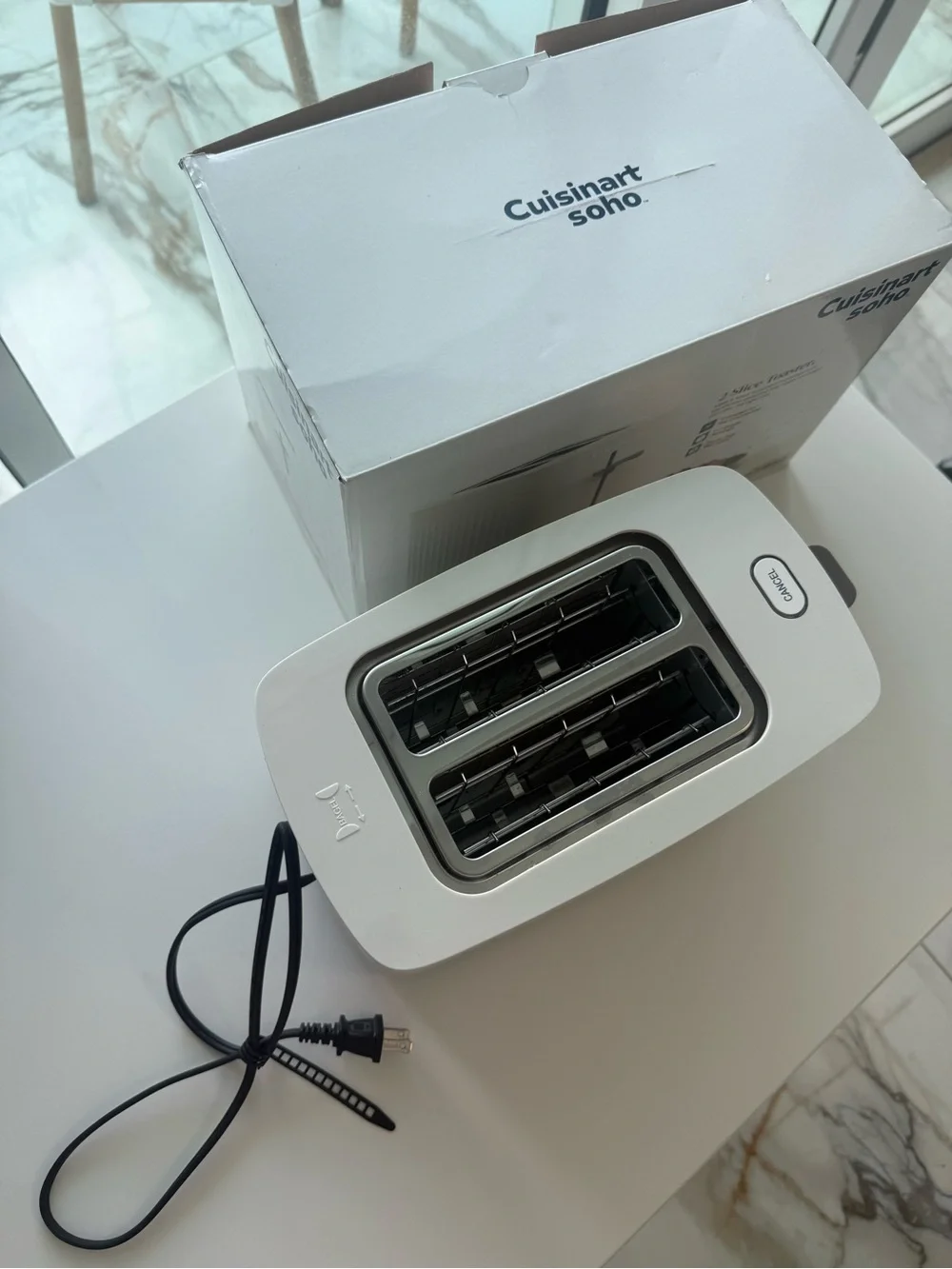Cuisinart Soho Toaster in Truffle Color